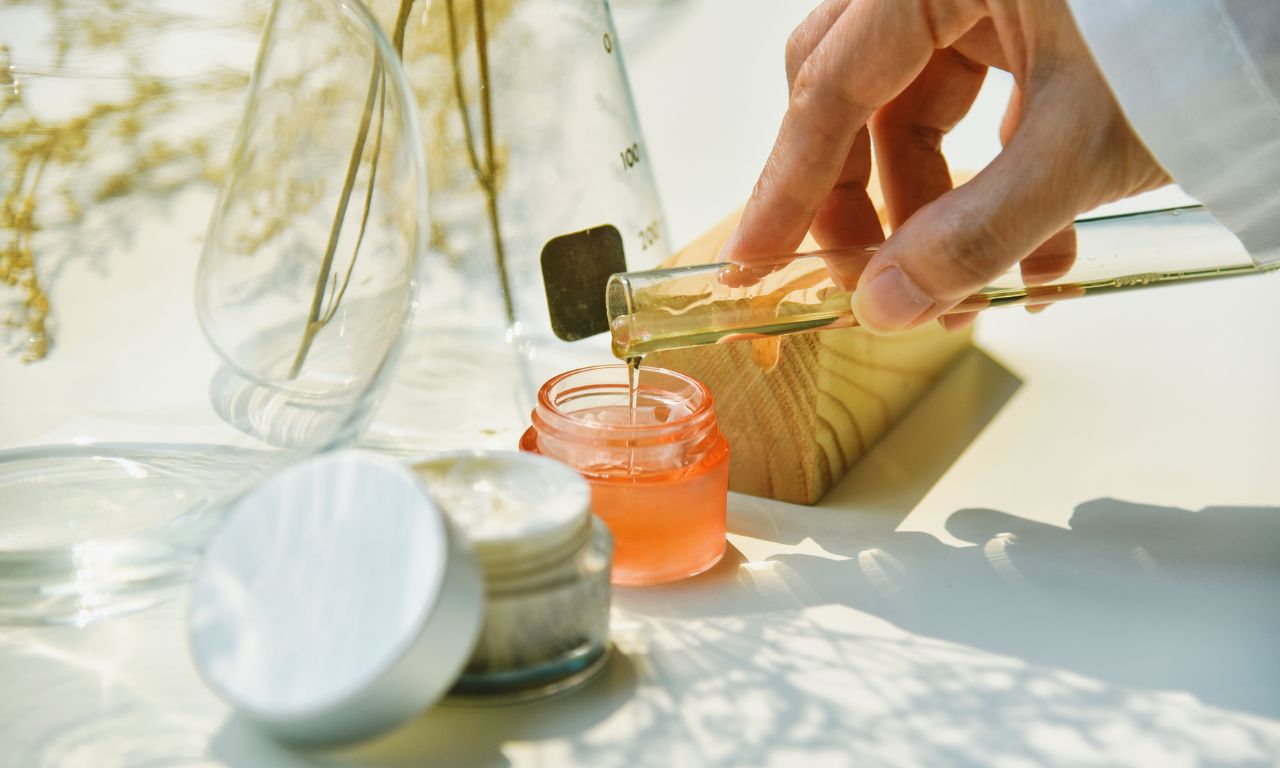 Why Natural Ingredients Matter in Your Skincare Routine